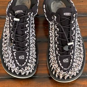 Keen’s Men Uneek Canvas Style Sandal Size 12